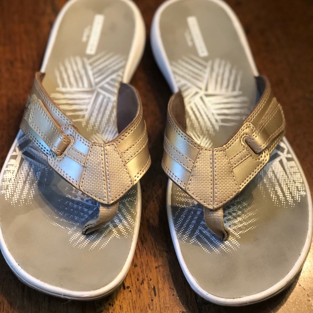 Clark’s flip flops